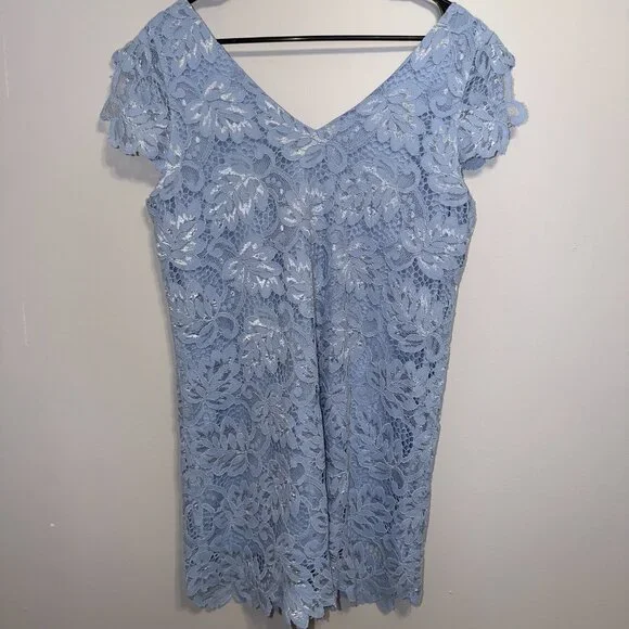 BB Dakota Blue Lace Dress V-Neck Short Sleeve Feminine Size L - Picture 7 of 7
